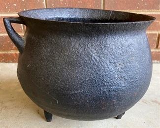 Antique 10" (diameter) cast iron cauldron