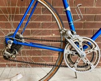 Vintage Schwinn Le Tour bicycle