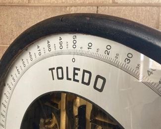 Toledo Scale Co. model 801C springless cast iron scale