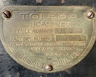 Toledo Scale Co. model 801C springless cast iron scale