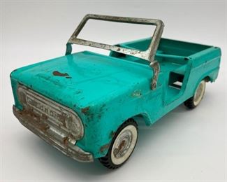 Vintage NyLint #8200 Ford Bronco