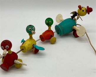Vintage Fisher-Price Duck Family pull toy