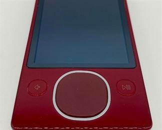 Microsoft Zune 80GB MP3 Digital Media Player with FM tuner and headphones