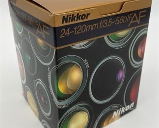 Nikon Nikkor 24-120mm F/3.5-5.60 IF AF lens with box