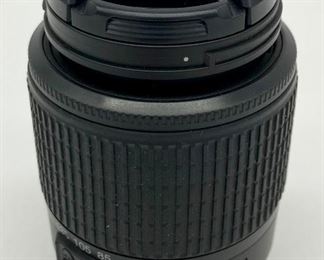 Nikon Nikkor AF-S DX Zoom 55-200 mm f/4.0-5.6 lens