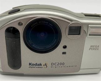 Kodak DS DC200 digital camera