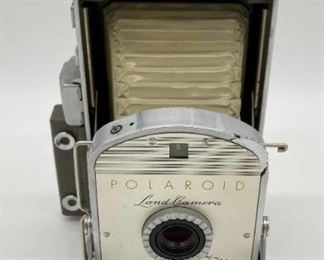 Polaroid The 700 land camera with accessories and case