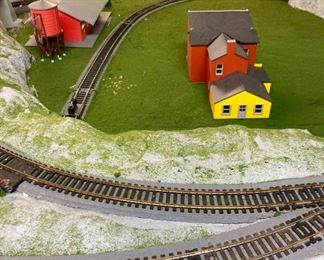 Assorted HO scale model train layout track and accessories