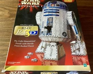 Vintage Star Wars Episode 1 R2-D2 3D puzzle