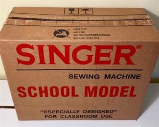 Singer sewing machine School Model