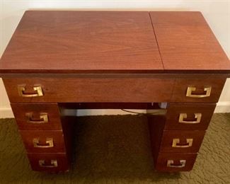 Singer 603 sewing machine cabinet
