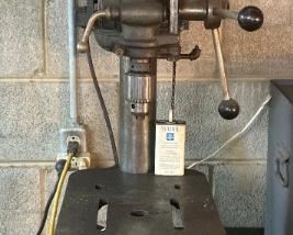 Vintage Walker-Turner Company drill press