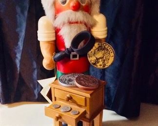 Holzkunst Christian Ulbricht Nutcracker, rare find The Coin Collector Perfect condition $140.00