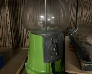 Gumball machine
