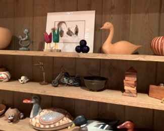 Many decorative artifacts