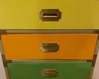 Very cool campaign chest by Schoolfield