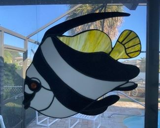 STAIN GLASS FISH