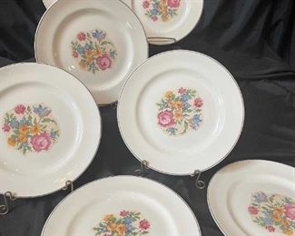 Harker Petti Point 7 dinner plates 