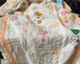 Handmade Quilt - Dutch Dolls 