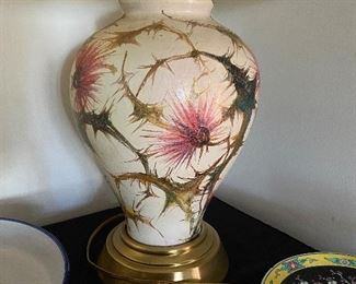 Thistle Table Lamp - Excellent Condition. Asking $50. 