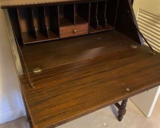 North-Western Drop Front Desk. Very Good Vintage Condition. Measures 14.5” deep x 28” wide x 38” tall. Asking $150. 