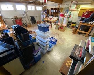 Storage, games, Christmas decorations, luggage, basekts.