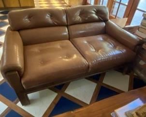 Vintage brown leather sofa - has matching chair  and coffee table too! Excellent condition.