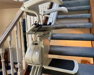 Stair Lift - Harmar mobility lift SL300 - Left Hand Rail. Working. 