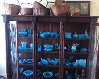 Wonderful mahogany display case
$3000