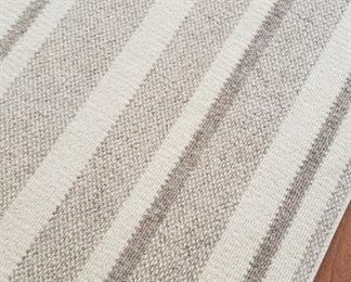 11x16 Wool Rug - Beige/Cream stripe