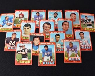 16 Topps 1971 Football Trading Cards