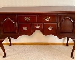 Lovely Cherry Sideboard or Buffet Server by American of Martinsville in very good condition with light wear.
Measures 57.5” x 18” x 38”