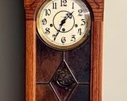 Vintage Ansonia Wall Chime Clock - gorgeous clock in a oak case with carved design. Appears to be in working order. Lovely chime sound. The winning bidder will need to bring a screwdriver to remove it from the wall.
Measures 13.5" x 7" x 29"
Circa 1986