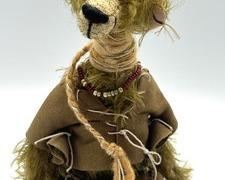 Adorable Artisan Bear by Katrin-Muller Bears. He is so unique and simply adorable!
Measures about 7"