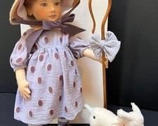 R. John Wright Doll Little Bo Peep. Comes with box and certificate. Was made exclusively for The Toy Shoppe and limited edition of 100.
Number 56/100
Name: Little Bo-Peep