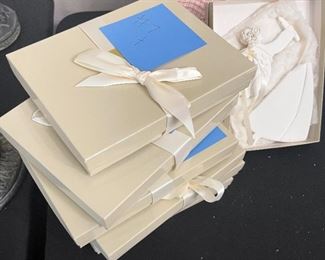 Set  of 7 white ceramic  angle ornaments 