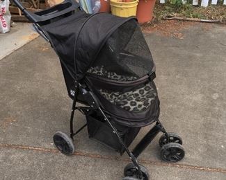 Pet Gear no zip pet stroller, leopard print. Barely used.