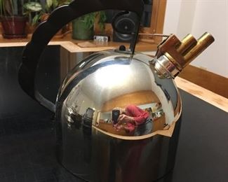 Like new Alessi kettle with melodic whistle