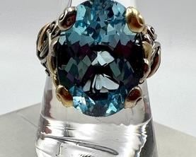 Barbara Bixby Zen Garden Vine Sterling and 18k Ring
Size 8.75