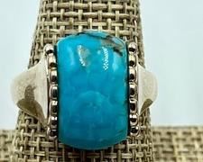 Beautiful Carolyn Pollack Sterling and Turquoise Ring
Size 10