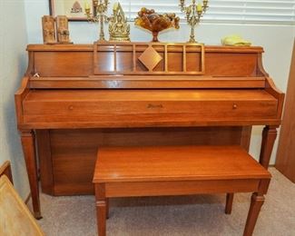 upright piano