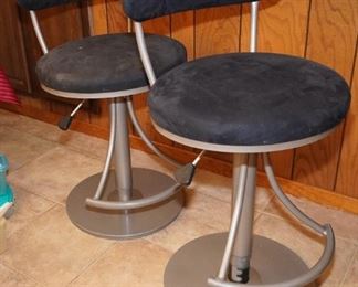 Pair of barstools - one has damage
