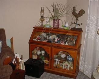 Great collectibles cabinet
