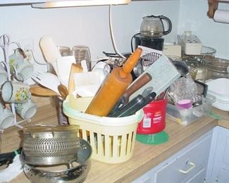 MUCH kitchen tools