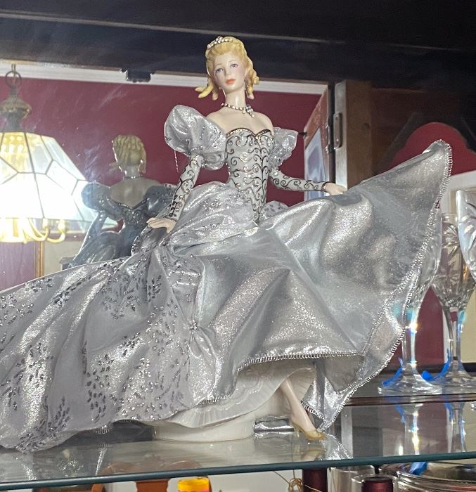 RARE  Vintage Franklin Mint Cinderella at Midnight Figurine Eileen Miller