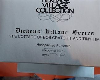 Dept 56 Dickens village 