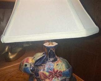 Vintage 60’s Chinoiserie Tobacco Leaf Porcelain Ceramic Bunny Lamp
