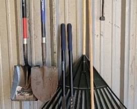 Long Handled Yard Tools