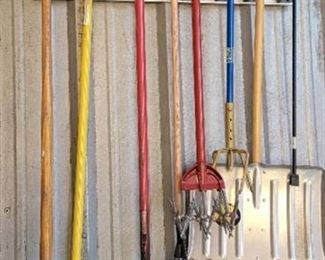 Long Handled Yard Tools