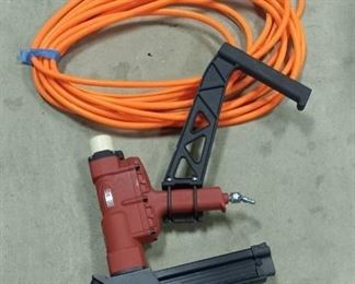 Norge Air Nailer Flooring Tool Stapler - Model 10029639 and Air Hose